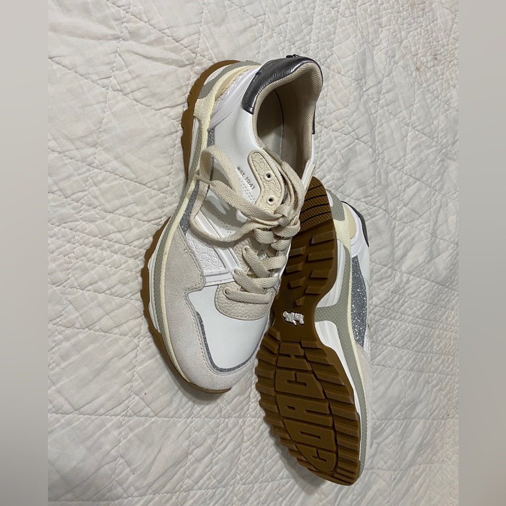 Coach C143 Runner Sneakers With Glitter NEW and unworn